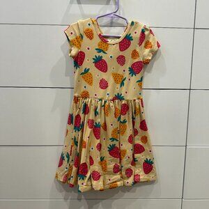 DotDotSmile Classic Cap Strawberries Dress
